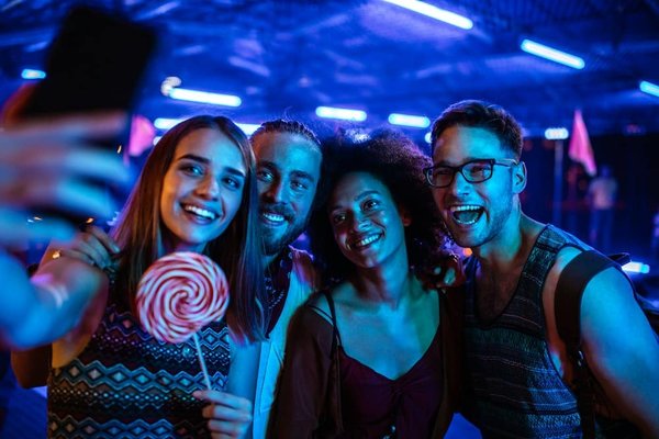 Can Personalized Music Playlists Enhance Memory Recall in Patients with Alzheimer's Disease?